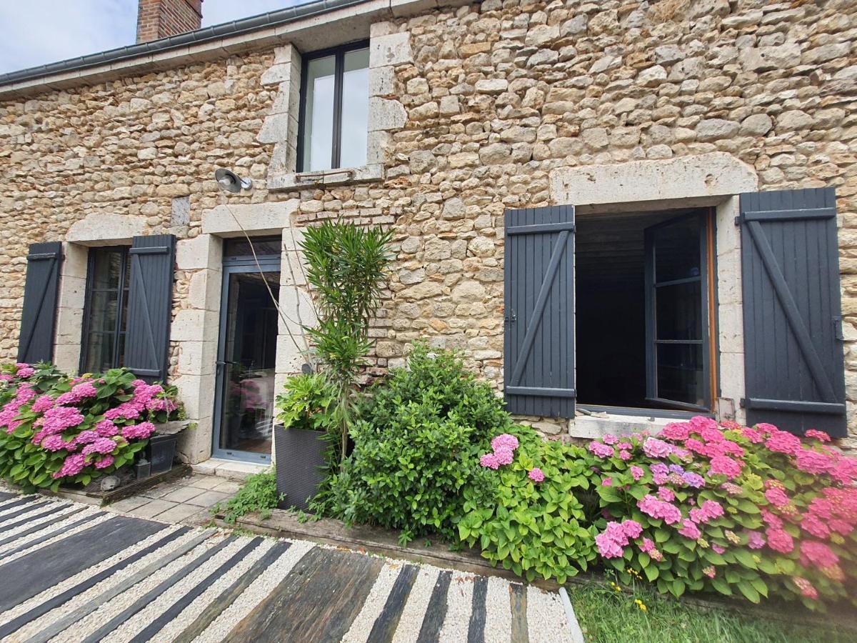 Chez Poune Champigny-en-Beauce Bagian luar foto
